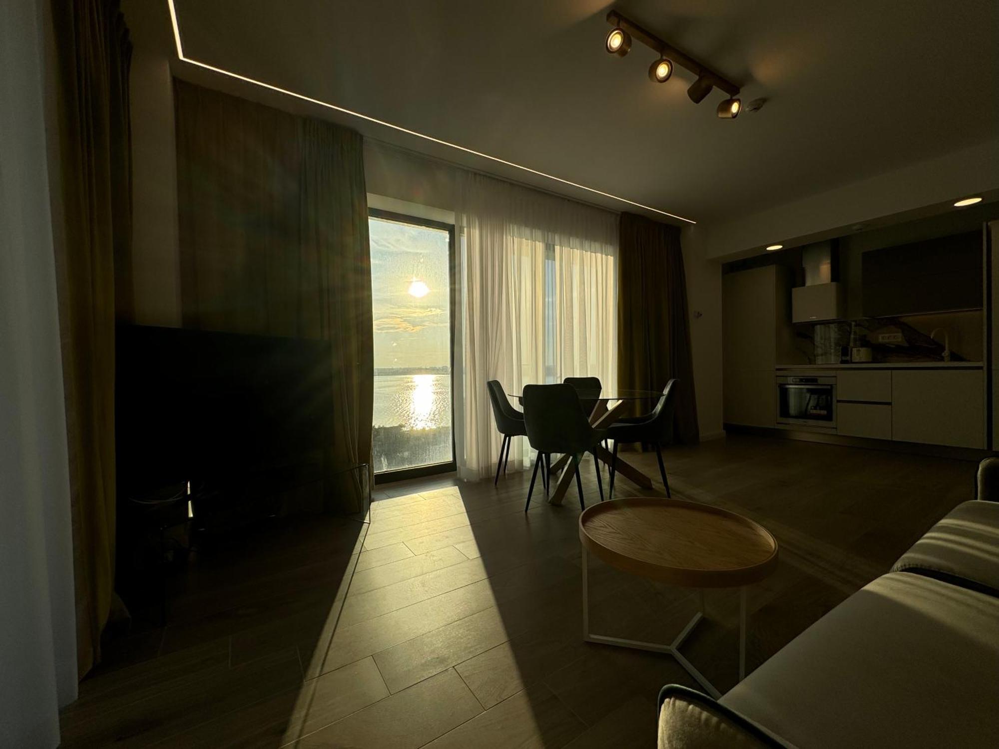 Bel Air Apartments Mamaia Nord Exterior foto